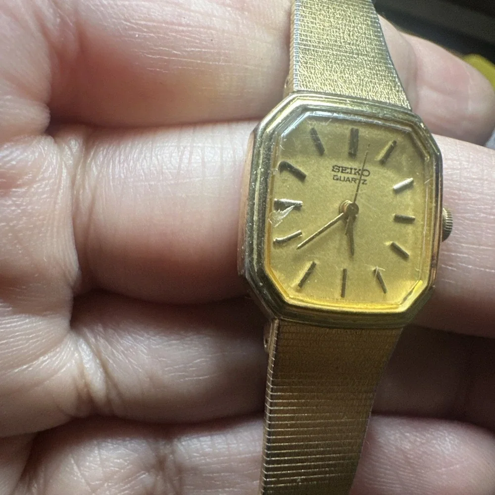 Works VTG SEIKO 1421-5619 Ladies Gold Tone Quartz Watch New Battery 18mm Fit 6.5